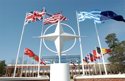 NATO nhất trí tăng cường khả năng phòng thủ tập thể