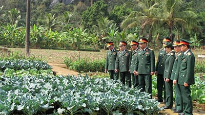 Bài 3: Đặc biệt coi trọng việc chuẩn bị nhân sự cấp ủy (Tiếp theo và hết)