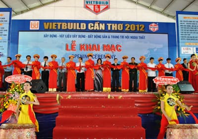 9 quốc gia tham dự Triển lãm quốc tế Vietbuild năm 2012