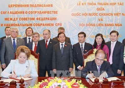 Lãnh đạo nước ta tiếp, hội đàm với Chủ tịch Thượng viện Nga