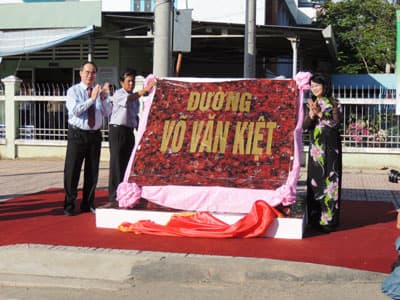 Đặt tên đường Võ Văn Kiệt