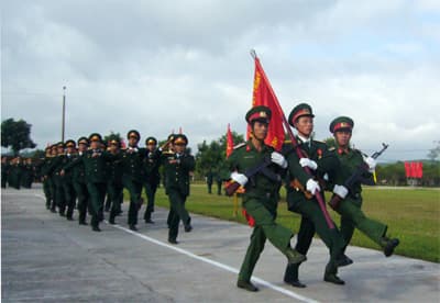 Phát động thi đua cao điểm với chủ đề “Âm vang Điện Biên Phủ trên không”