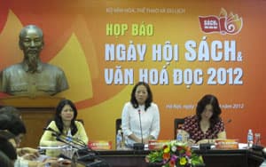 Trình diễn thơ, văn xuôi tại Ngày hội sách và văn hóa đọc 2012