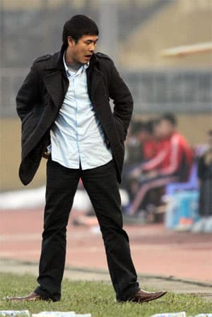 Cuộc chơi ở V-League 2012: Quan trọng là cách thưởng tiền
