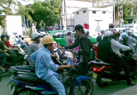 Cần có quy chế, chế tài cụ thể