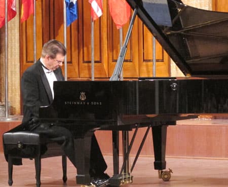 Khai mạc cuộc thi piano quốc tế lần thứ II tại Việt Nam