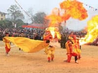 Giao lưu văn hóa giữa tuổi trẻ tỉnh Phú Yên và Lào; 100 ông đồ trình diễn thư pháp tại Vũng Tàu