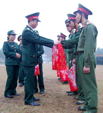 Tổ chức xuất ngũ cho 80 chiến sĩ