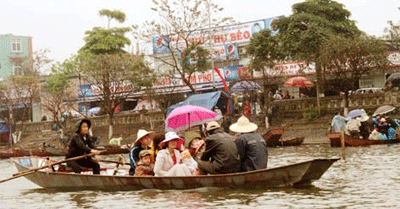 Trộm cắp, “thổi giá”, du khách thiệt thòi