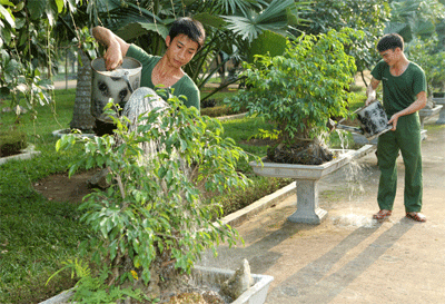 Sau giờ huấn luyện ở Lữ đoàn 45