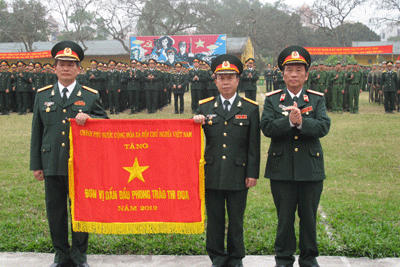 Trường sĩ quan Đặc công đón nhận Cờ thi đua của Thủ tướng Chính phủ