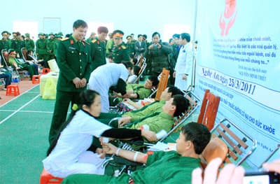 Làm theo Bác, bắt đầu từ việc nhỏ