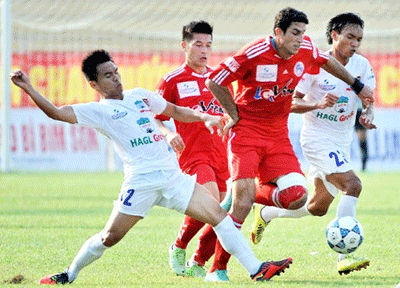 Cầu đinh trên phố Núi