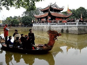 Bắc Ninh phát triển du lịch gắn với văn hóa Quan họ