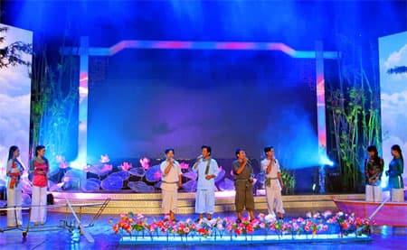 Gìn giữ những làn điệu dân ca, dân nhạc, dân vũ