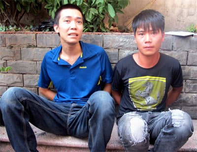 Bắt hai đối tượng tàng trữ vũ khí quân dụng