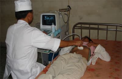 Người dân vẫn chưa “mặn mà” với bảo hiểm y tế