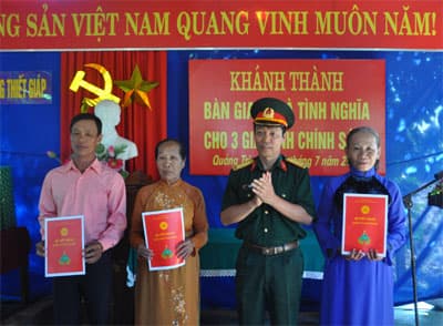 Hướng Hóa (Quảng Trị): Bàn giao 3 ngôi nhà tình nghĩa