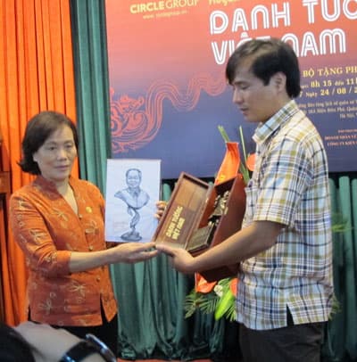 Giới thiệu các tác phẩm điêu khắc "Danh tướng Việt Nam"
