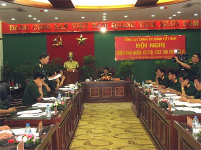 Triển khai nhiệm vụ CTĐ, CTCT các đơn vị phía Nam
