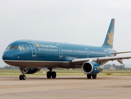 Thông tin về máy bay của Vietnam Airlines bị sự cố kỹ thuật phải hạ cánh