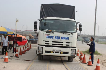 Xử lý xe quá tải, cần sự vào cuộc của các cấp