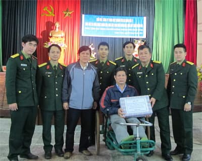Tuổi trẻ Tổng cục Chính trị thăm người có công tỉnh Bắc Ninh