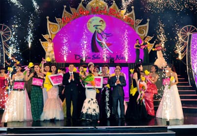 Đoàn Thị Hải Linh đăng quang cuộc thi Người đẹp Kinh Bắc 2014