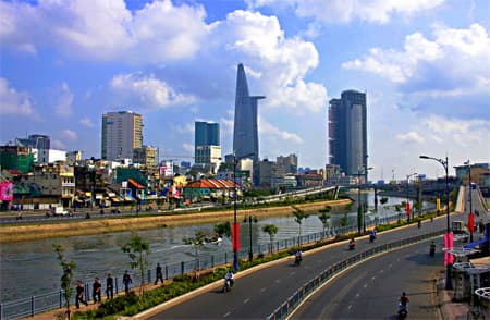Trong dáng hình đất nước!
