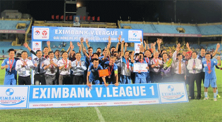 Loạt trận cuối V-League 2014: Bại trận, Thanh Hóa vẫn cán đích thứ 3