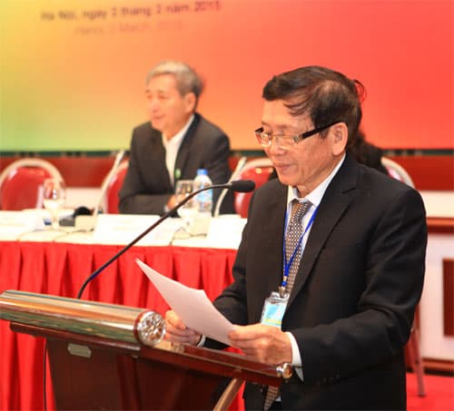 “Sống để yêu thương”