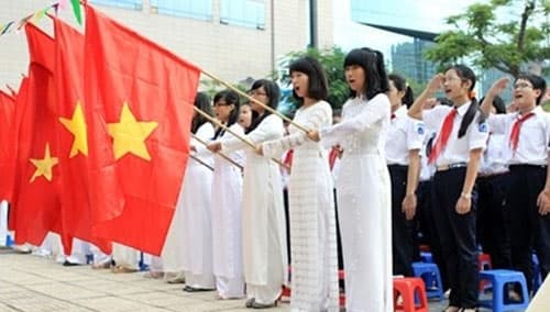 Hà Nội quán triệt việc hát quốc ca trong nghi lễ chào cờ