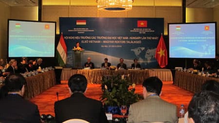 Hội nghị Hiệu trưởng các trường đại học Việt Nam - Hungary lần thứ nhất