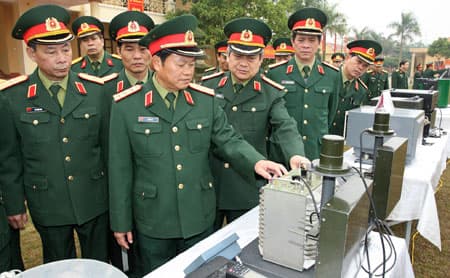 Xây dựng đội ngũ cán bộ cấp chiến lược có bản lĩnh chính trị-  tư tưởng vững vàng trong thời kỳ mới