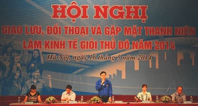 Giao lưu với 375 thanh niên làm kinh tế giỏi Thủ đô