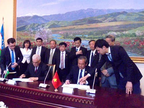 Tòa án nhân dân tối cao Việt Nam và Uzbekistan ký Bản ghi nhớ về hợp tác giữa Tòa án hai nước