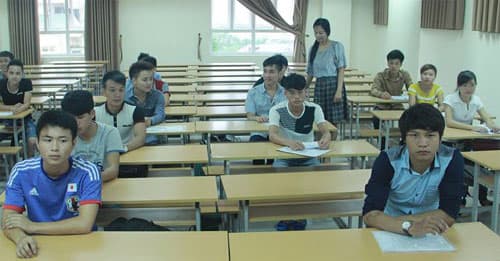 Bộ trưởng Phạm Vũ Luận gửi thư chúc mừng các thầy, cô giáo ra đề thi tuyển sinh ĐH, CĐ 2014