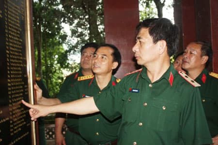Tháng bảy, về với cội nguồn