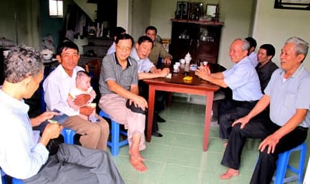 Nghĩa tình nơi chiến trường xưa