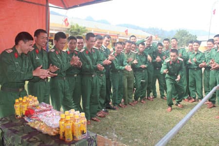Tết binh nhì