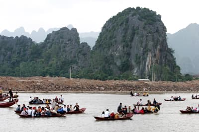 Công tác chuẩn bị cho Lễ hội Chùa Hương đã cơ bản hoàn tất
