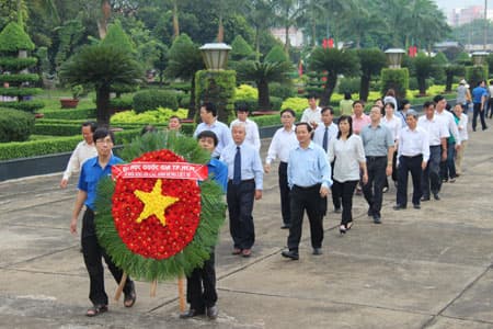 Mong thông tin về  đồng chí Nguyễn Minh Chính, thuộc Tiểu đoàn 423