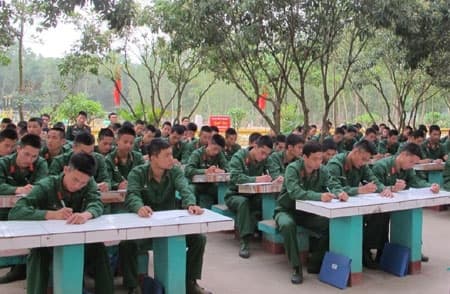 Giúp chiến sĩ vượt lên chính mình