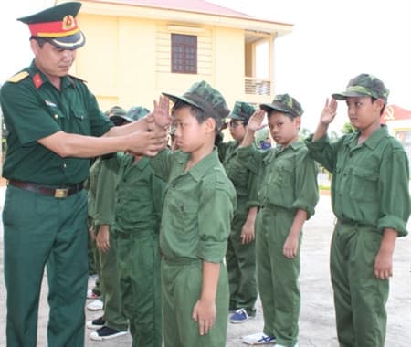 Biết sống vì mọi người