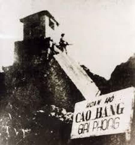 Tập trung binh lực, hỏa lực tạo ưu thế trong các trận then chốt