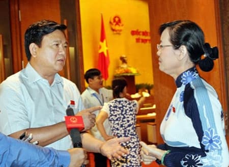 Dịch vụ công không nên vì lợi nhuận