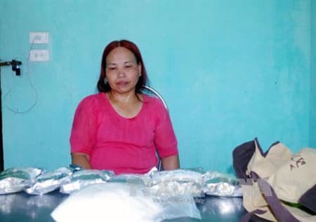 Quảng Ninh: Bắt vụ vận chuyển 2,5kg ma tuý