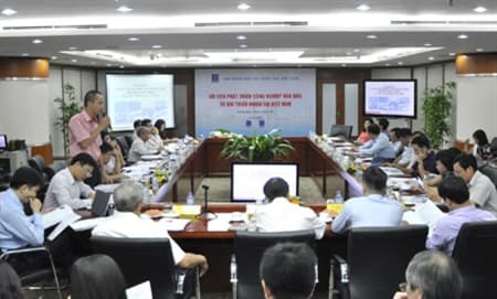 Ưu tiên phát triển công nghiệp hóa dầu từ khí thiên nhiên tại Việt Nam