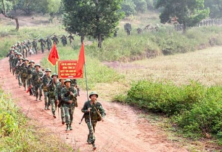 Xây dựng bản lĩnh chính trị cho cán bộ, chiến sĩ, đáp ứng yêu cầu xây dựng quân đội vững mạnh về chính trị