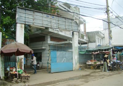Những khuất tất cần được làm rõ